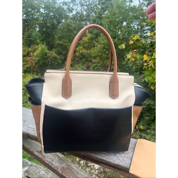 Reed Tote/Shoulder Color Block Faux Leather with small Organizer Bag - Picture 1 of 9